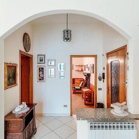 Grand Maison - Con 2 Ampie Camere Da Letto Комо Екстериор снимка